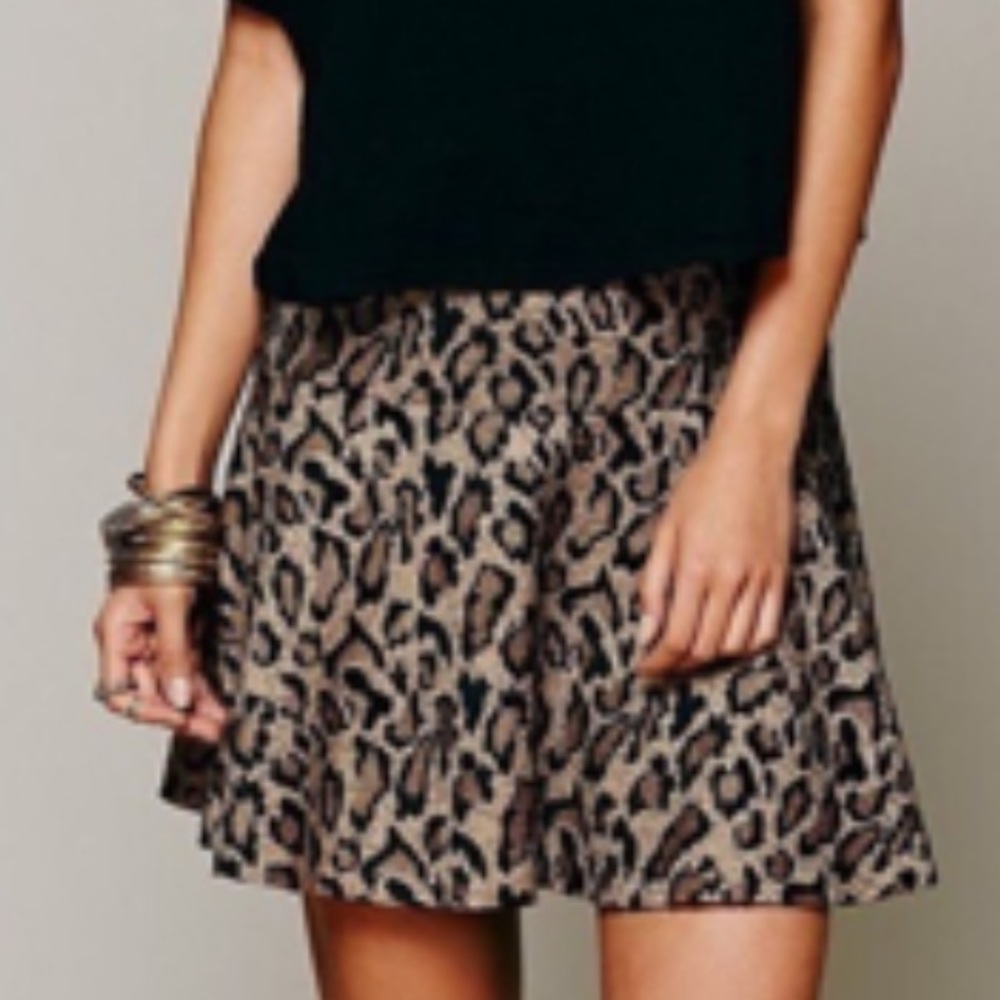 Free People leopard skirt size 10